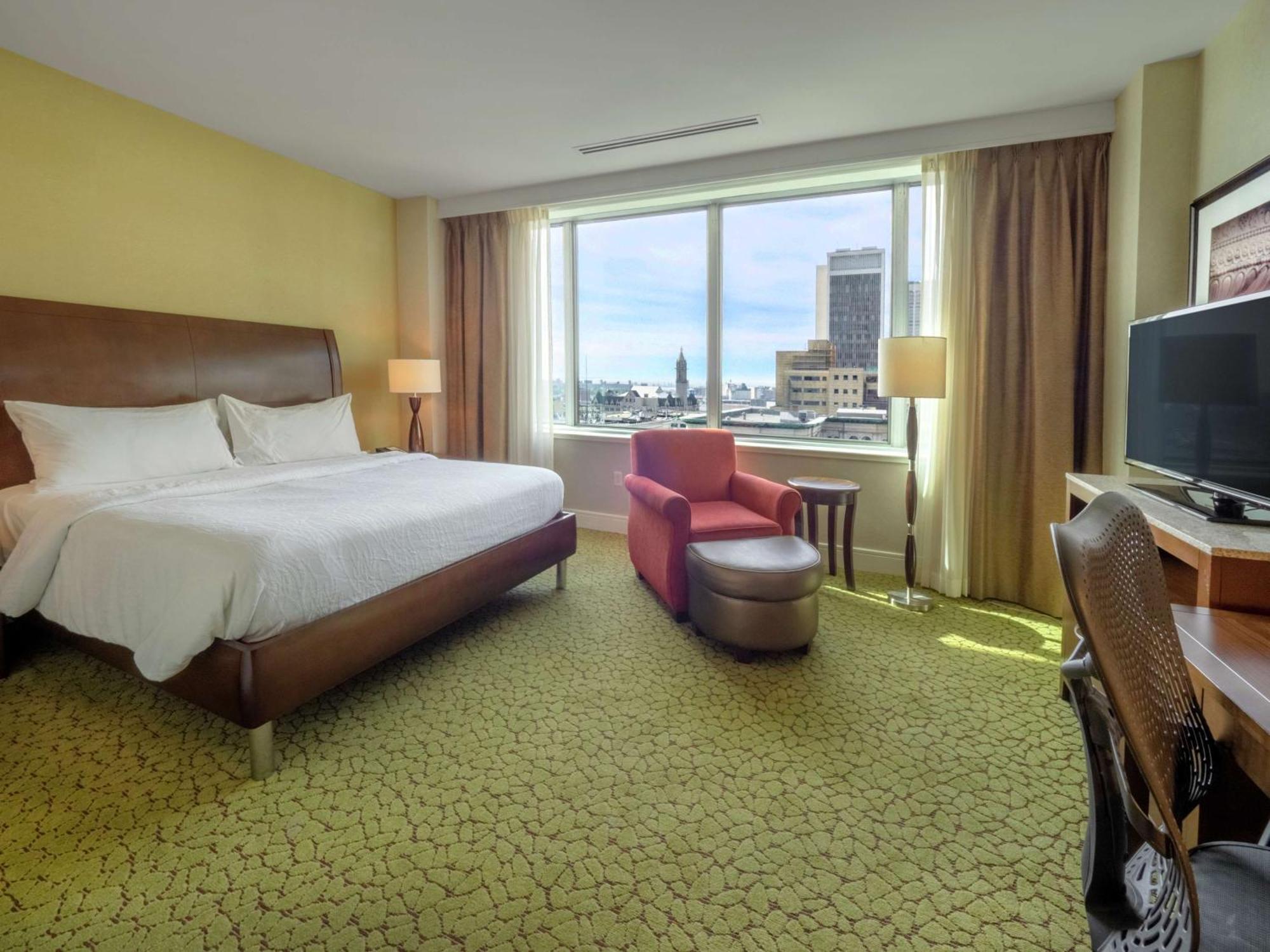 The Hilton Garden Inn Buffalo-Downtown Buitenkant foto
